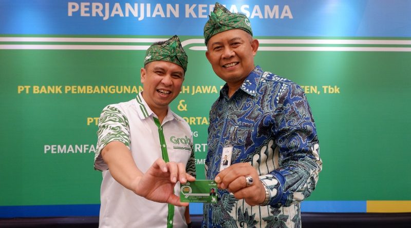 Grab dan Bank BJB Jalin Kerja Sama Luncurkan Kartu ATM co 